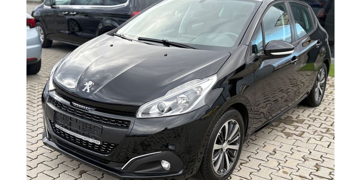 Peugeot 208 99.470 km 7.390 &euro; Schifferstadt 67105