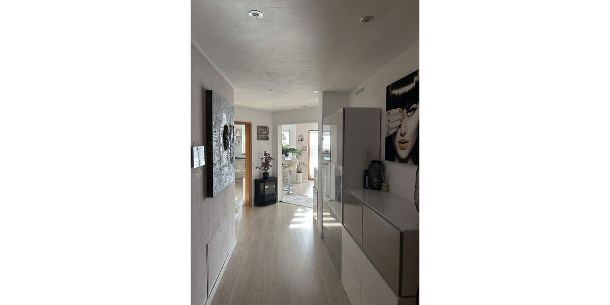 Etagenwohnung Sinsheim Reihen - 4 Zimmer, 100 m&sup2;, 289.000&euro; | Angebot:25657352