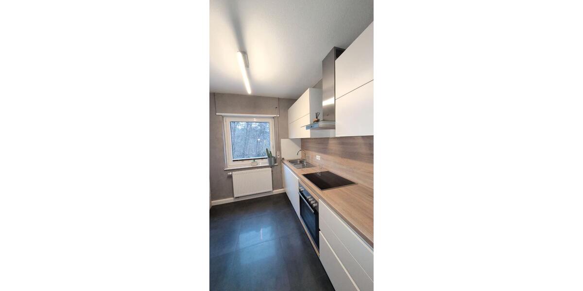 Hochparterre Ludwigshafen am Rhein Rheingönheim - 3 Zimmer, 80 m&sup2;, 980&euro; | Angebot:26579312