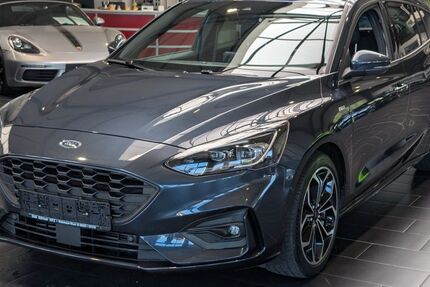 Ford Focus 27.000 km 20.900 &euro; Weinheim 69469