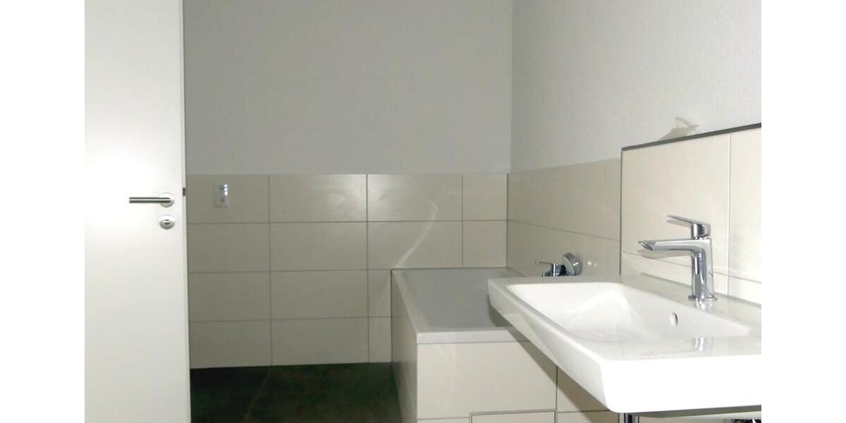 Etagenwohnung Waghäusel - 3 Zimmer, 115 m&sup2;, 1.580&euro; | Angebot:26301748