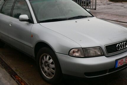 Audi A4 199.798 km 1.988 &euro; Wiesloch 69168