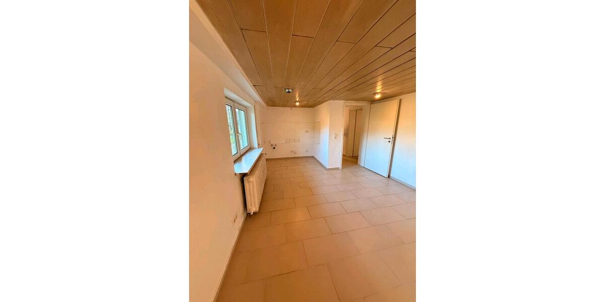 Etagenwohnung Sandhausen - 2 Zimmer, 49 m&sup2;, 159.000&euro; | Angebot:25235598