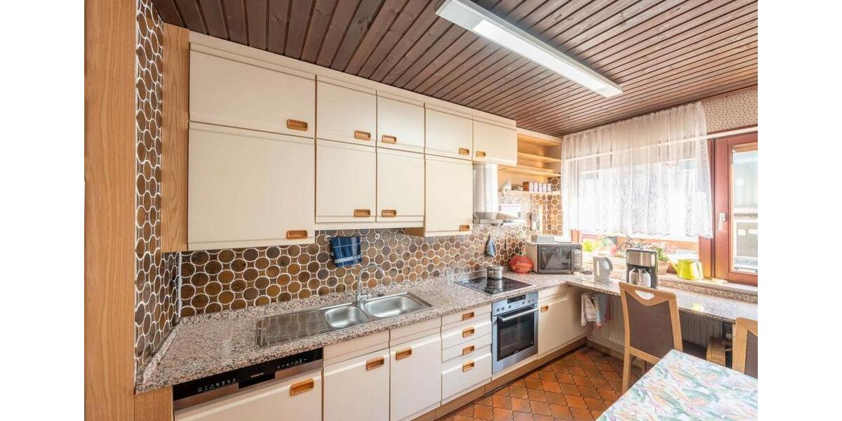 Mehrfamilienhaus, Wohnhaus Mannheim Rheinau - 8 Zimmer, 263 m&sup2;, 599.000&euro; | Angebot:26057572