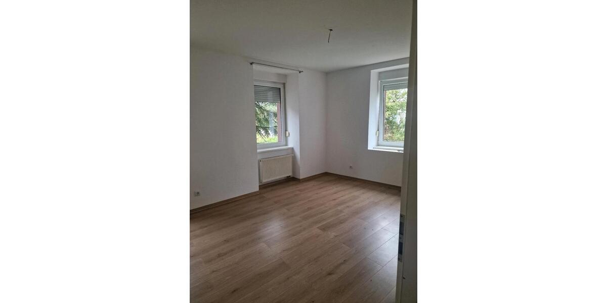 Erdgeschoßwohnung Weinheim - 3 Zimmer, 63 m&sup2;, 1.130&euro; | Angebot:26531685