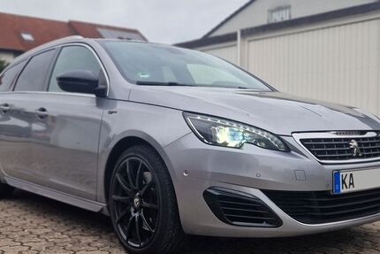 Peugeot 308 161.588 km 8.999 € Oberhausen-Rheinhausen 68794