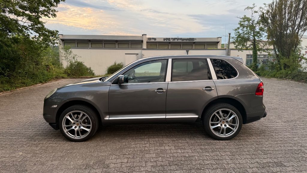 Porsche Cayenne 200.000 km 18.900 &euro; Ubstadt-Weiher 76698
