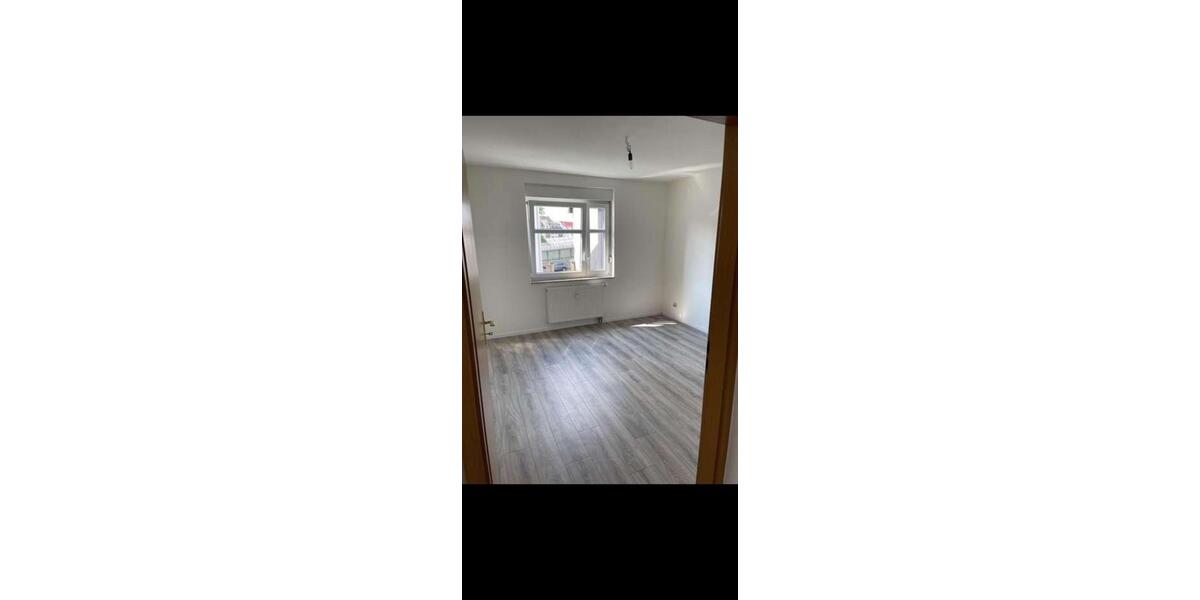 Etagenwohnung Ludwigshafen am Rhein Mundenheim - 2 Zimmer, 58 m&sup2;, 1.100&euro; | Angebot:26405792