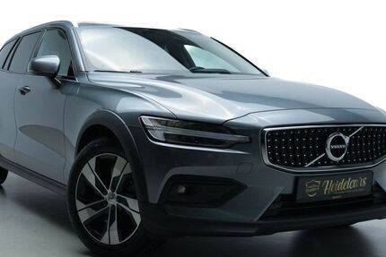 Volvo V60 Cross Country 52.775 km 32.990 &euro; Altlußheim 68804