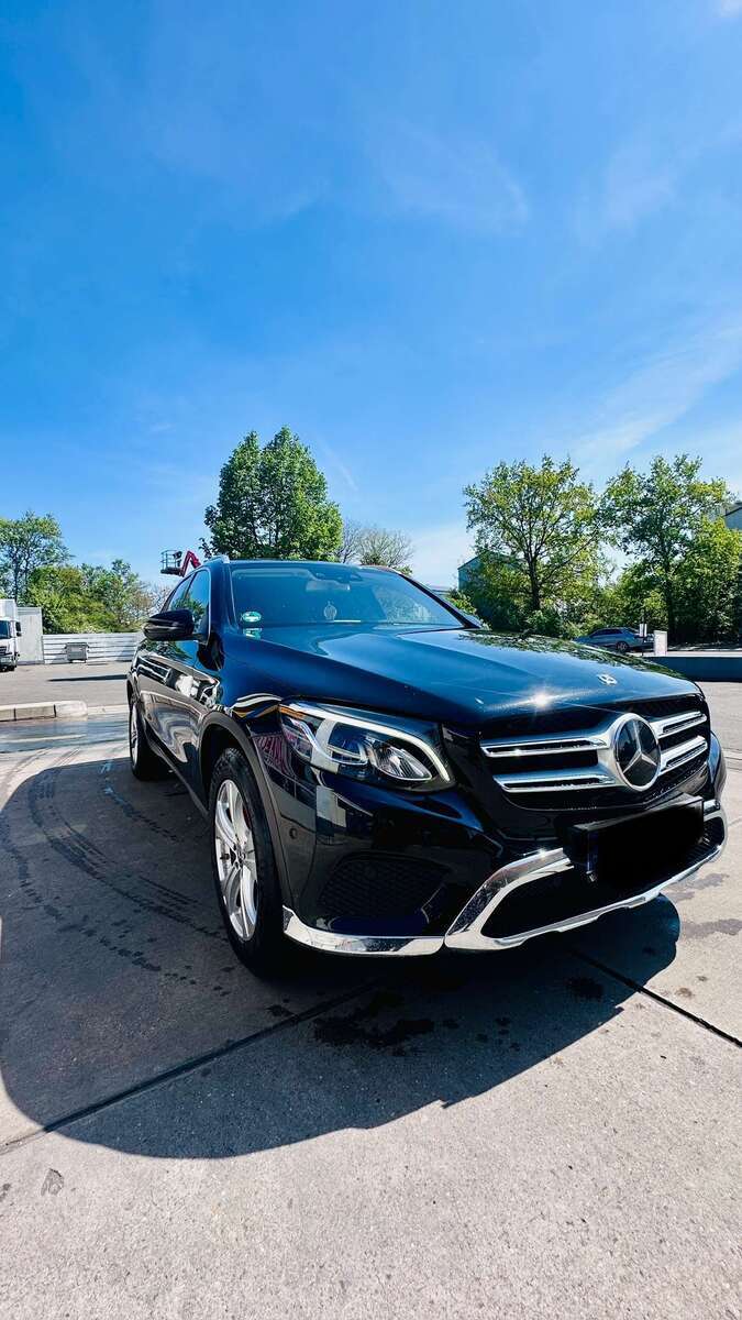 Mercedes-Benz GLC 350 208.587 km 22.900 € Altrip 67122