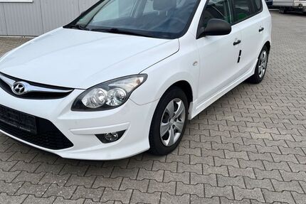 Hyundai i30 205.000 km 2.200 &euro; Heidelberg 69115