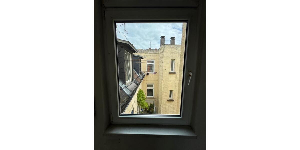 Dachgeschoßwohnung Mannheim Neckarstadt-Ost - 2 Zimmer, 48 m&sup2;, 650&euro; | Angebot:26631985