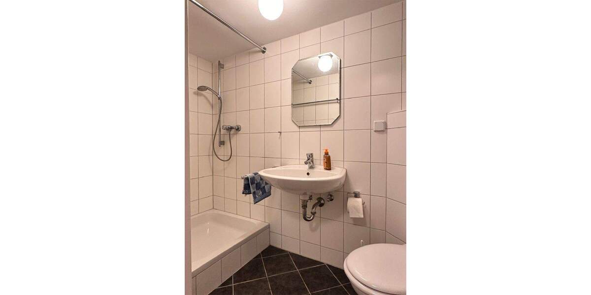 Schwanenstraße: Schnuckelige Wohnung mit Terrasse im Gartengeschoss 1 zimmer