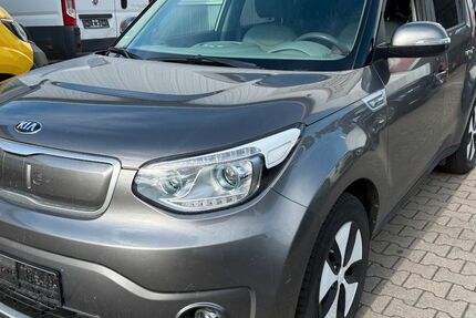 Kia Soul 120.000 km 4.900 &euro; Oberhausen Rheinhausen 68794