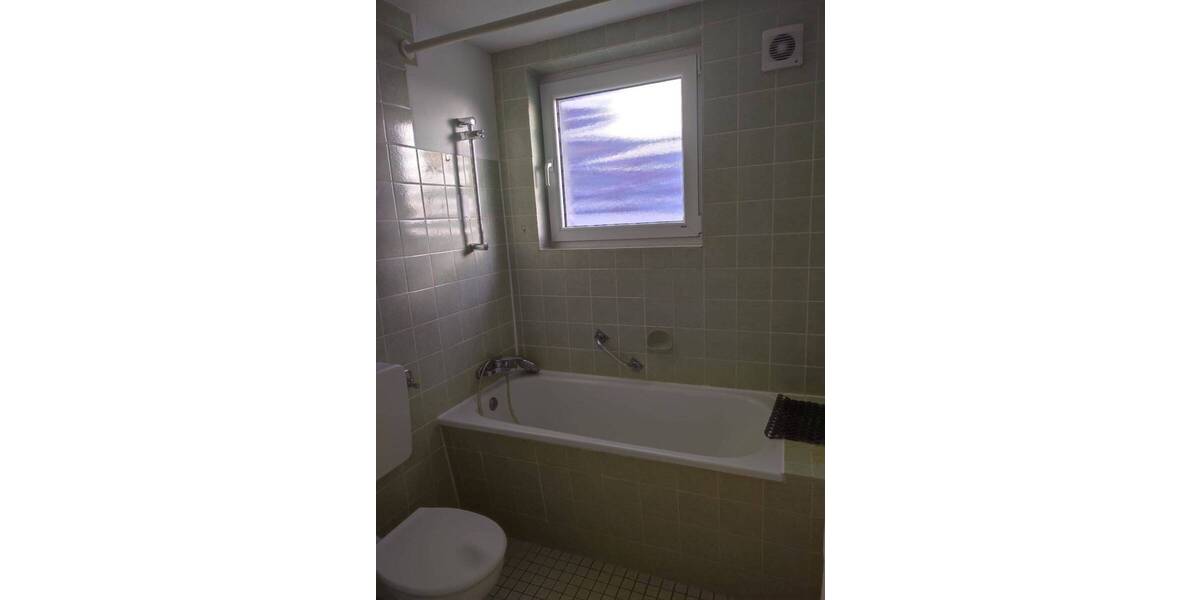 Etagenwohnung Mannheim Käfertal - 7 Zimmer, 167 m&sup2;, 2.080&euro; | Angebot:26806947
