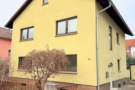 Haus zum Kaufen in Eppelheim 450.000 € 140 m² 6 zimmer