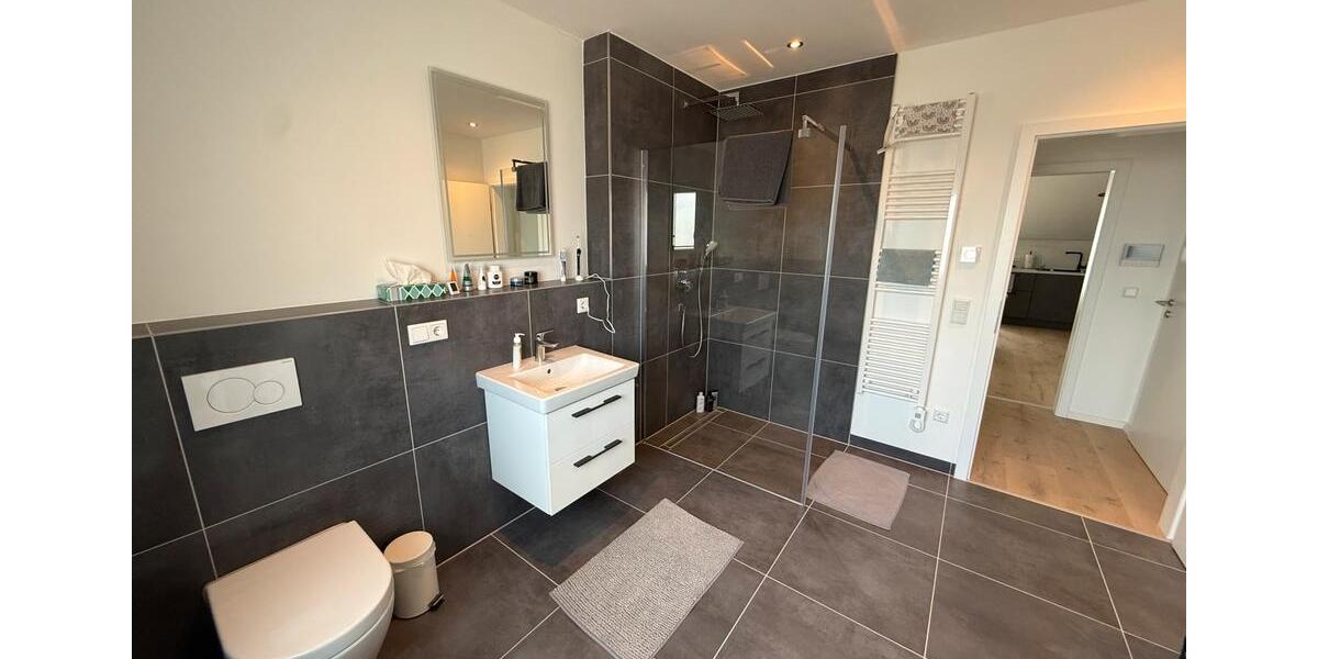 Dachgeschoßwohnung Sinsheim - 3 Zimmer, 87 m&sup2;, 415.000&euro; | Angebot:27119919