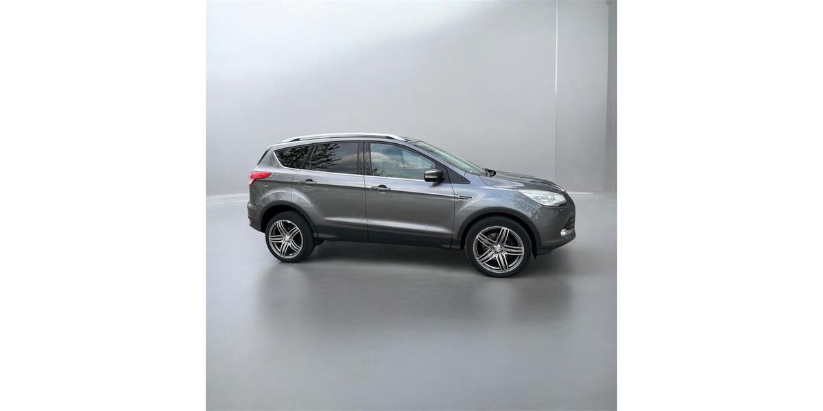 Ford Kuga 234.000 km 8.900 &euro; Viernheim 68519