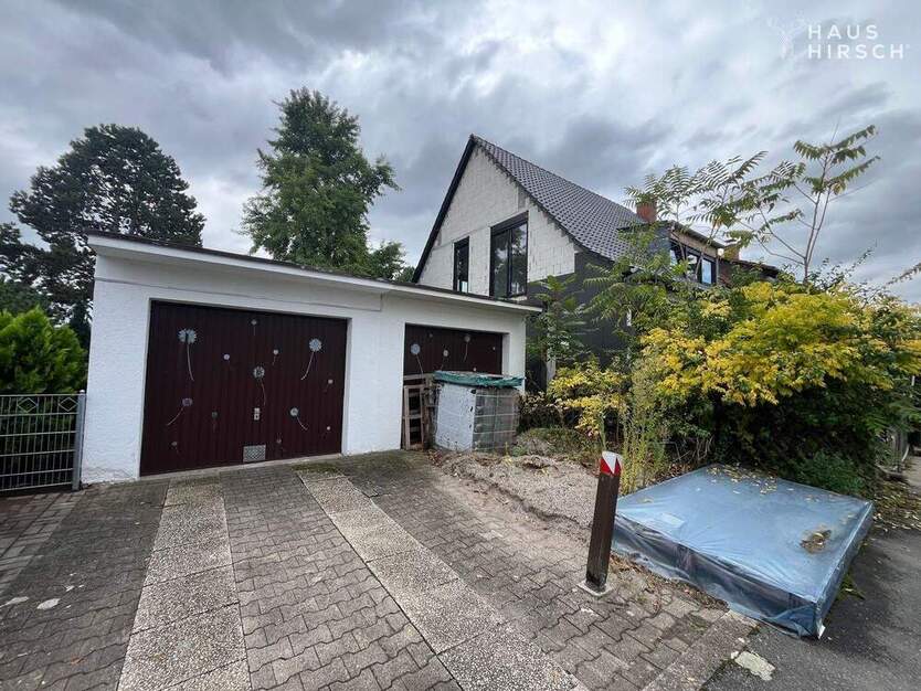 1000 qm Grundstück + Haus zum Fertigbauen oder Abriss zimmer