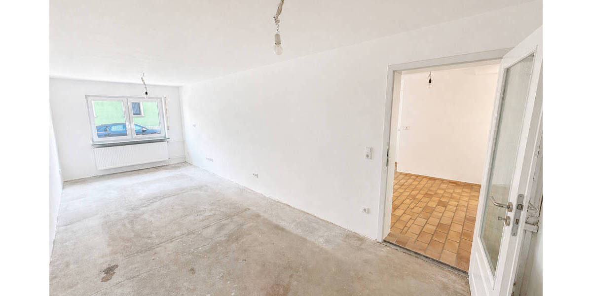 Einfamilienhaus Sinsheim / Steinsfurt Steinsfurt - 8 Zimmer, 243 m&sup2;, 489.000&euro; | Angebot:26389295