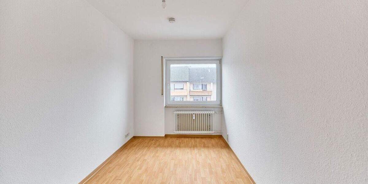 Etagenwohnung Schwetzingen - 3 Zimmer, 76 m&sup2;, 289.000&euro; | Angebot:24974221