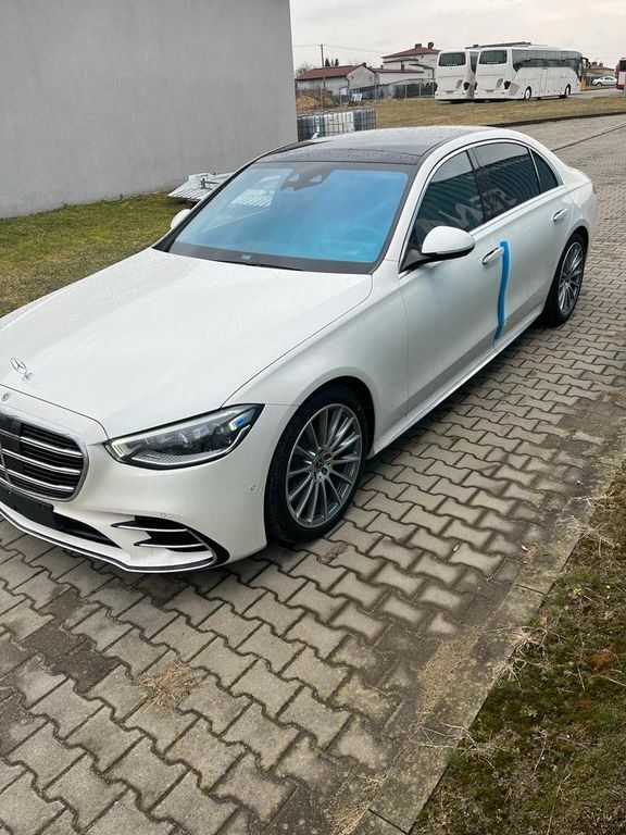 Mercedes-Benz S 400 37.000 km 104.000 € Schwarzach 74869