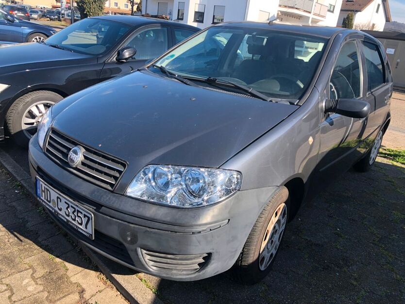 Fiat Punto 221.550 km 688 € Wiesloch 69168