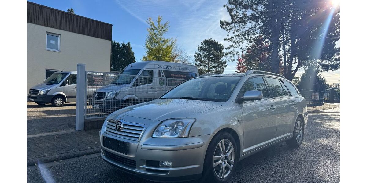 Toyota Avensis 142.000 km 4.999 € Speyer 67346