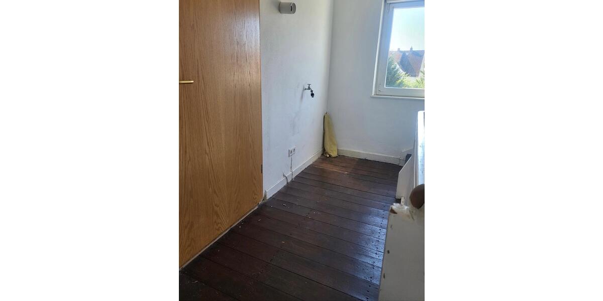 Einfamilienhaus Heppenheim (Bergstraße) - 7 Zimmer, 170 m&sup2;, 390.000&euro; | Angebot:27115149