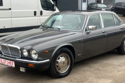 Jaguar XJ 95.000 km 9.900 € Ludwigshafen 67059