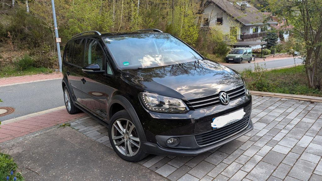 VW Touran 109.000 km 15.000 &euro; Oberzent 64760
