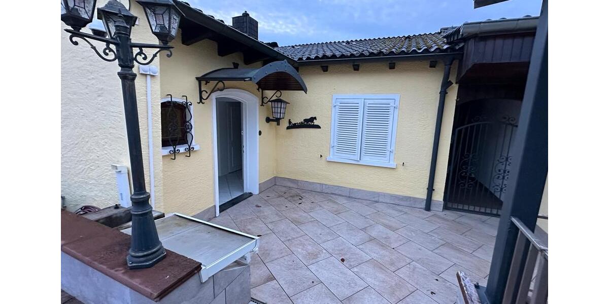 Mehrfamilienhaus, Wohnhaus Birkenau - 7 Zimmer, 257 m&sup2;, 425.000&euro; | Angebot:25393657