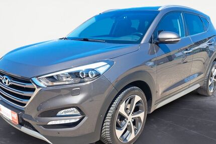 Hyundai TUCSON 125.158 km 14.950 &euro; Brühl 68782