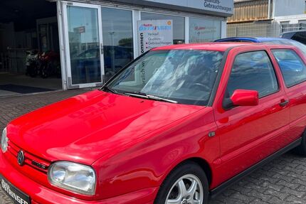 VW Golf 105.600 km 19.900 &euro; Östringen 76684