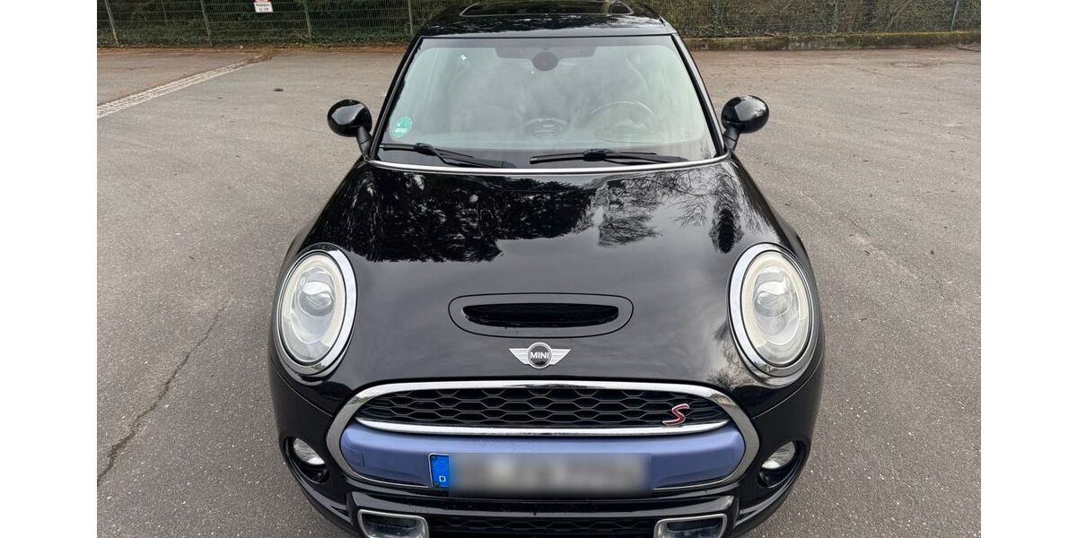 Mini Cooper SD 207.400 km 9.999 &euro; Schönau 69250