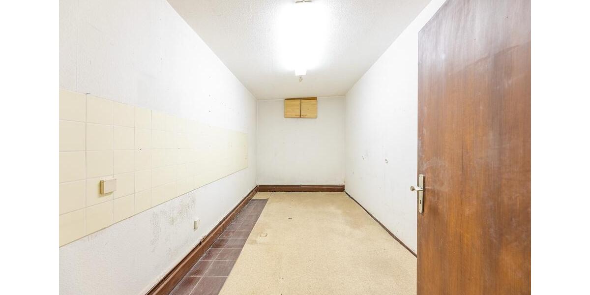 Gewerbeobjekt Schwetzingen - 100&euro; | Angebot:23272221