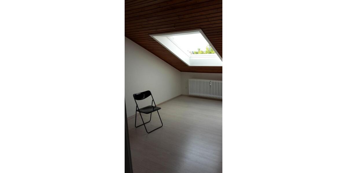 Dachgeschoßwohnung Schwetzingen - 2.5 Zimmer, 35 m&sup2;, 650&euro; | Angebot:26336097