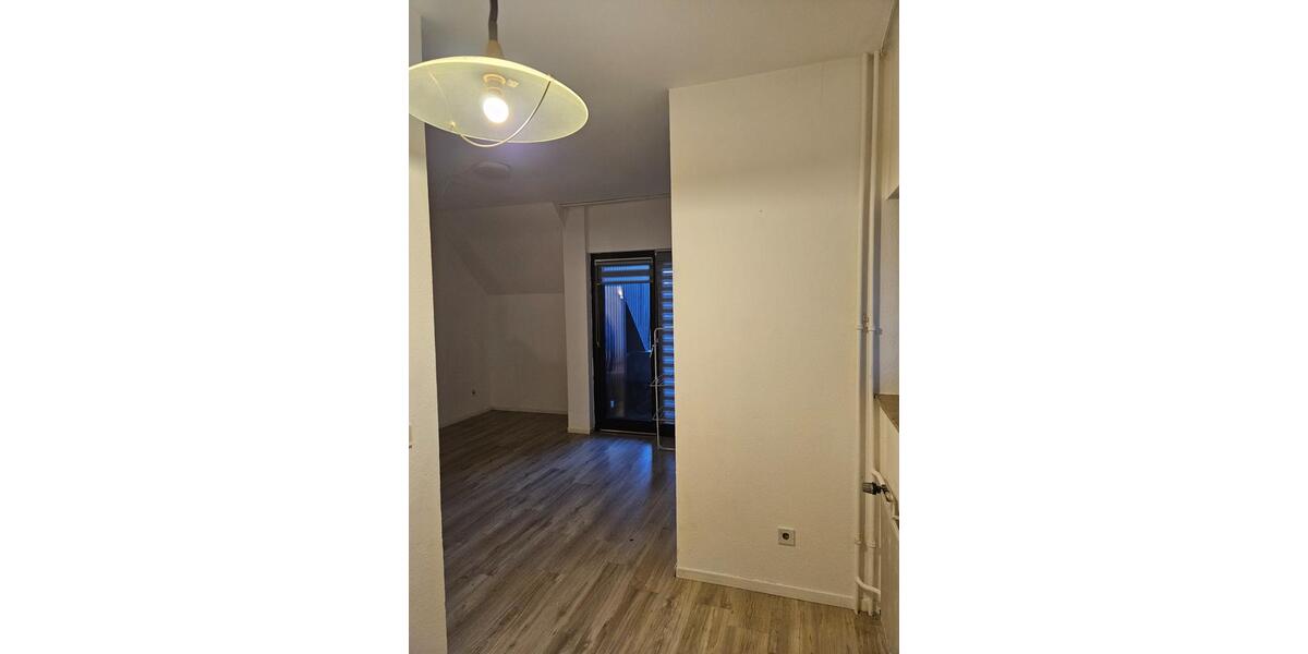 Dachgeschoßwohnung Heidelberg Neuenheim - 2 Zimmer, 35 m&sup2;, 88.000&euro; | Angebot:24788388