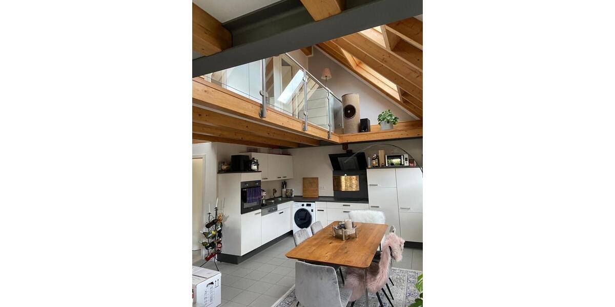 71m² hochwertige vollmöblierte Maisonette-Wohnung mit Einbauküche, Balkon, Kamin und Galerie 2 zimmer