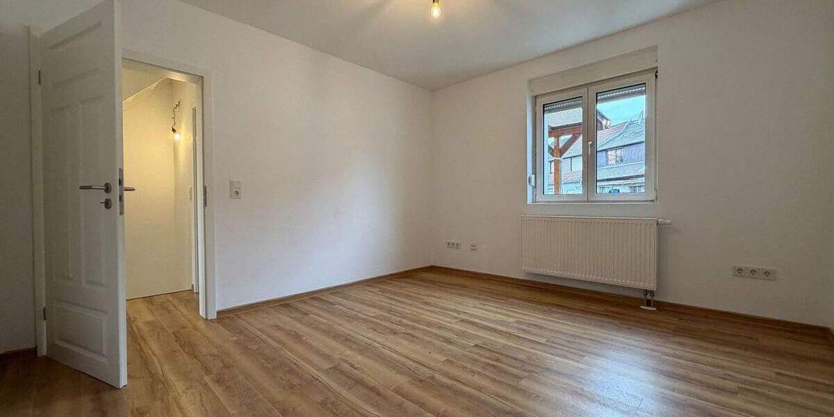 Einfamilienhaus Mannheim Neckarstadt - 5 Zimmer, 95 m&sup2;, 450.000&euro; | Angebot:25601268