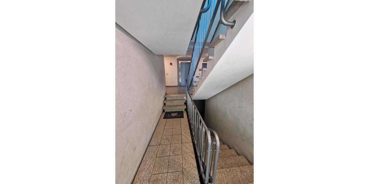 Etagenwohnung Ludwigshafen am Rhein Edigheim - 3.5 Zimmer, 81 m&sup2;, 150.000&euro; | Angebot:27157658