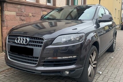 Audi Q7 280.000 km 8.500 &euro; Leimen 69181