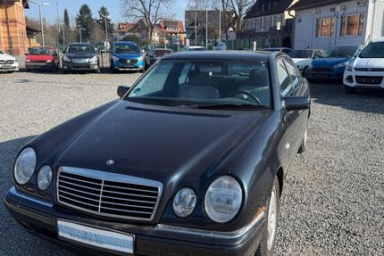 Mercedes-Benz E 200 118.000 km 1.999 &euro; Mörlenbach 69509