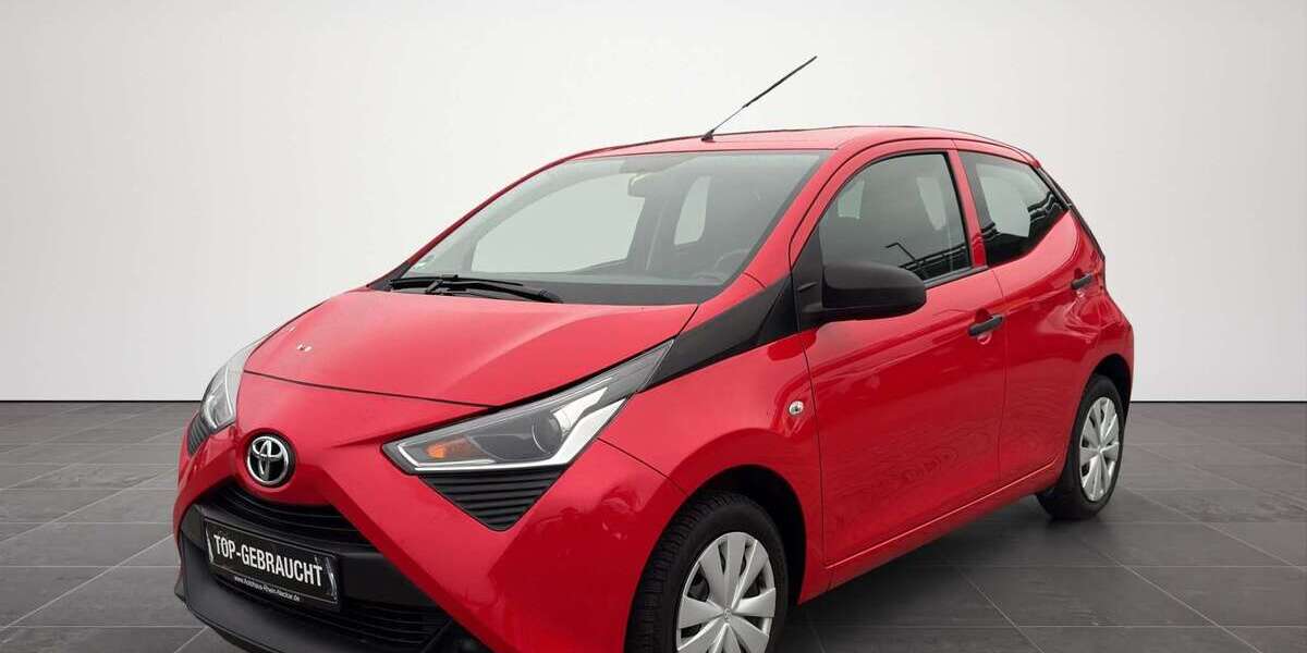 Toyota Aygo 35.000 km 9.990 &euro; Hockenheim 68766
