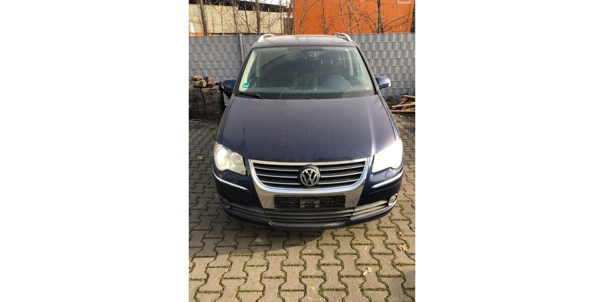 VW Touran 350.000 km 1.950 &euro; Mannheim 68229