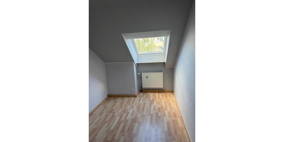 Dachgeschoßwohnung Mannheim Rheinau - 3 Zimmer, 70 m&sup2;, 900&euro; | Angebot:26404860