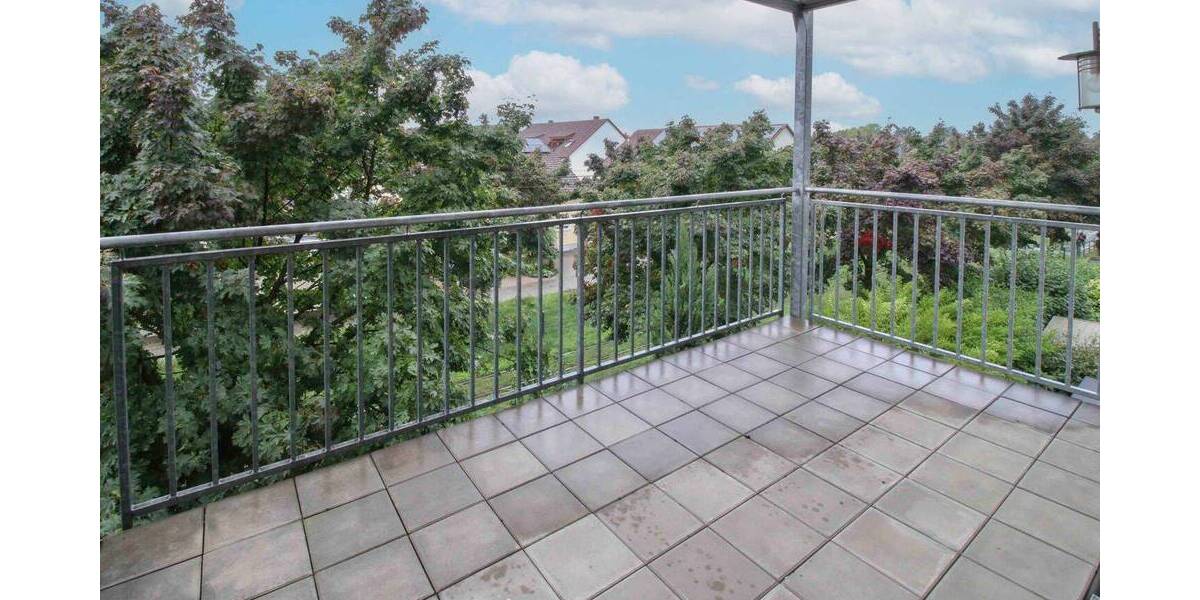 Etagenwohnung Mannheim Neuhermsheim - 4 Zimmer, 94 m&sup2;, 349.000&euro; | Angebot:26229583