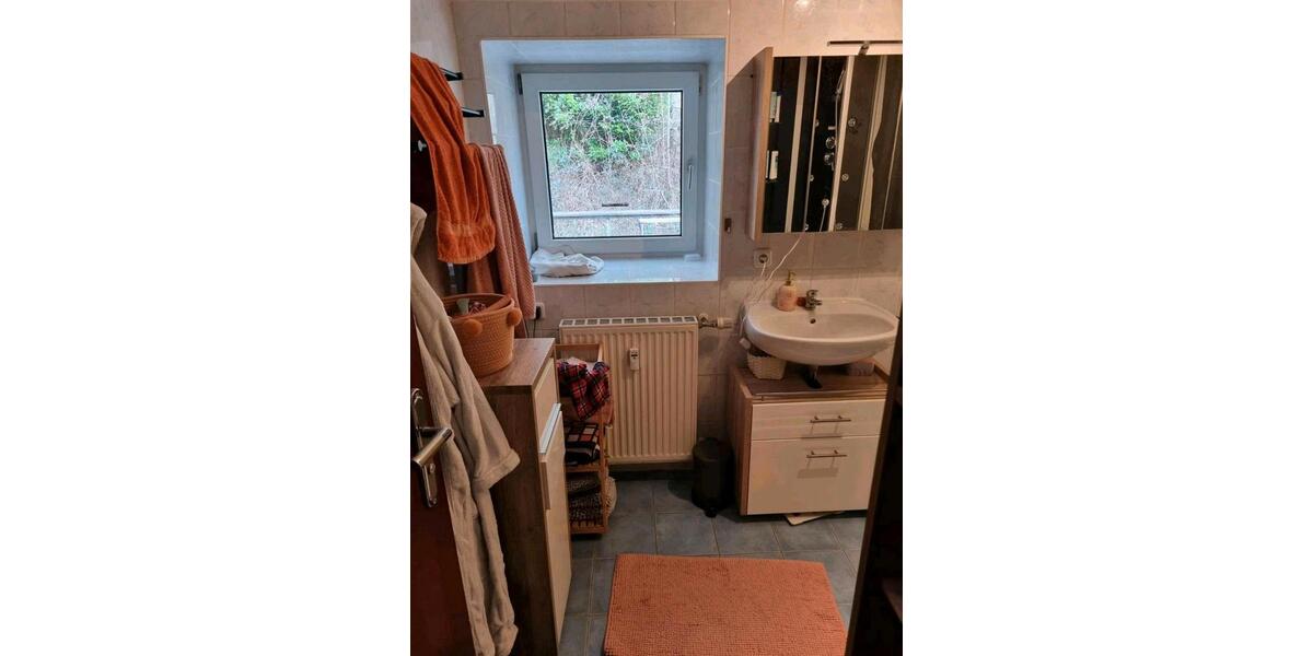 Dachgeschoßwohnung Hirschhorn (Neckar) - 5 Zimmer, 117 m&sup2;, 760&euro; | Angebot:26267020