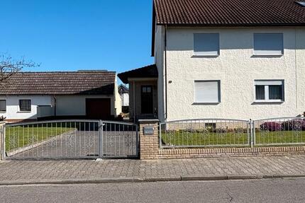 Haus Lampertheim - 6 Zimmer, 168 m&sup2;, 429.000&euro; | Angebot:25342338