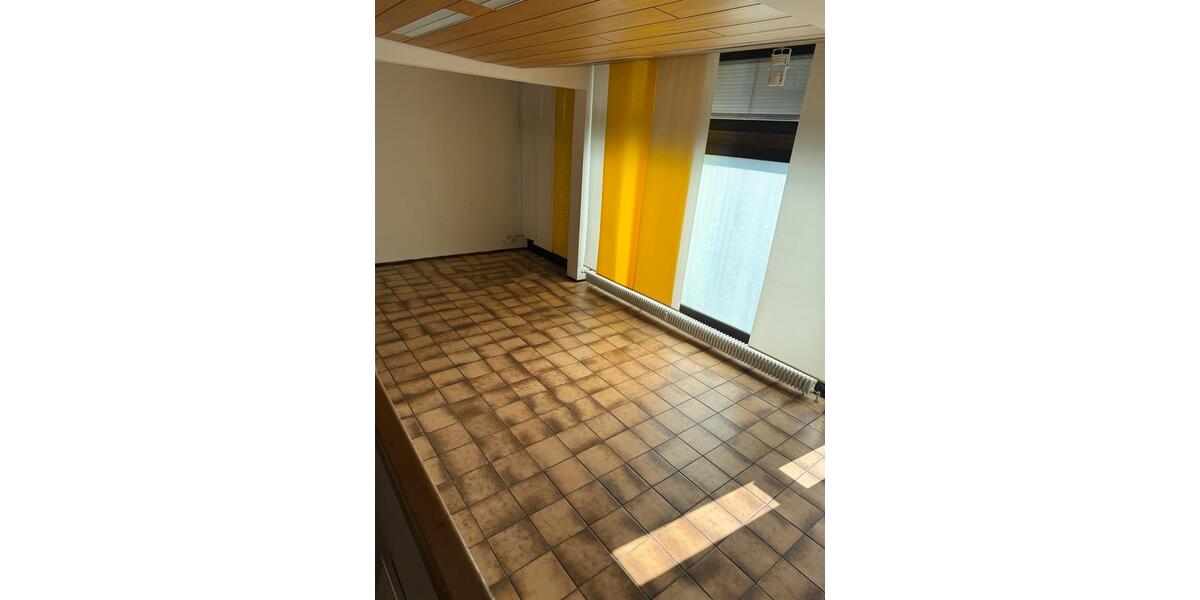 Gewerbeobjekt Ludwigshafen am Rhein Mundenheim - 1.275&euro; | Angebot:26397848